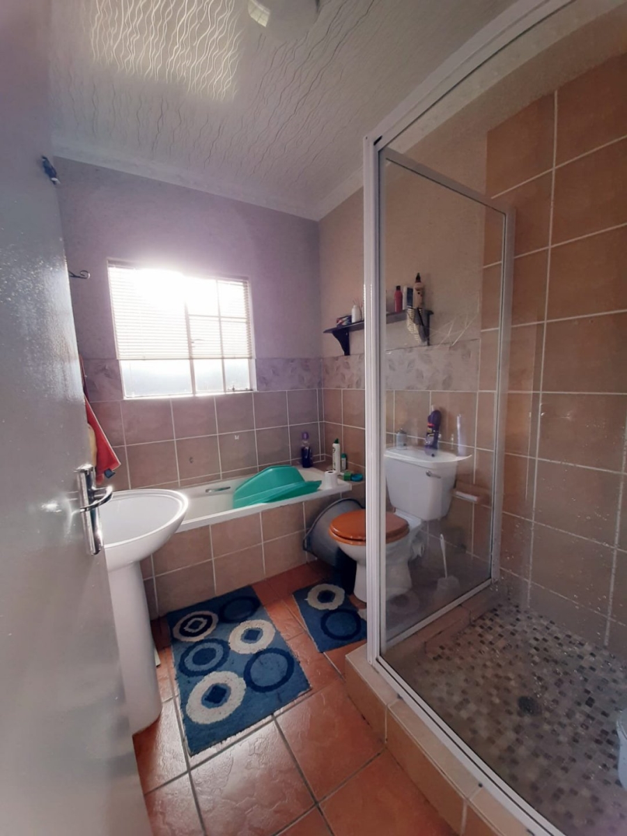 2 Bedroom Property for Sale in Sasolburg Ext 11 Free State